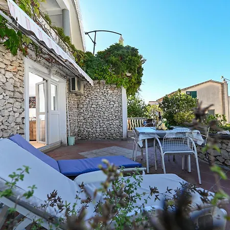 Apartments Maric Primosten Exterior photo