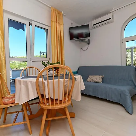 Apartments Maric Primosten Exterior photo