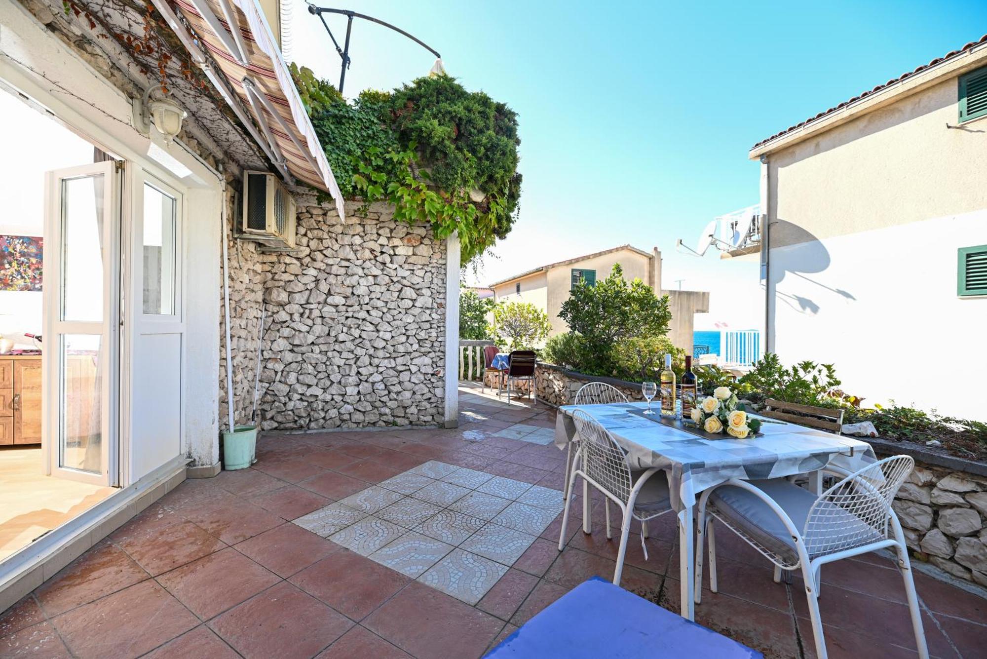 Maric Apartment Primosten