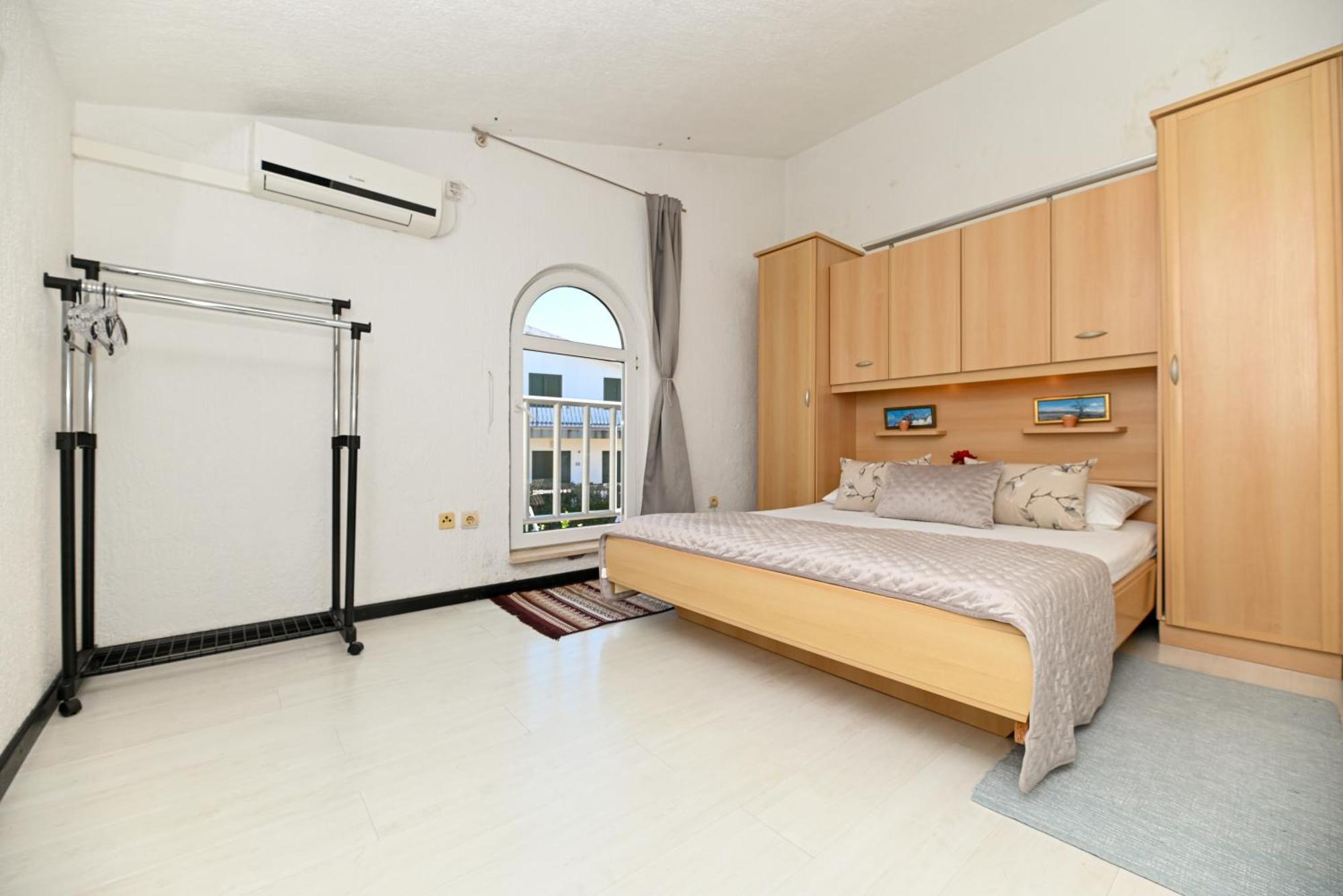 Maric Apartment Primosten